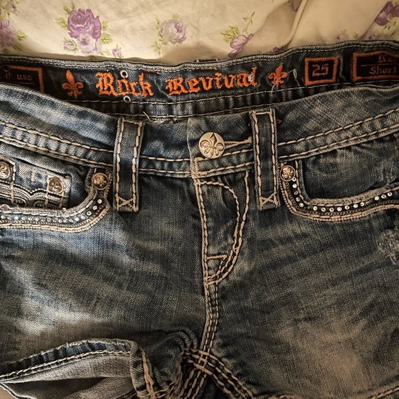 Y2K Rock Revival denim 25 Shorts - Picture 2 of 5